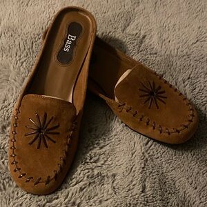 Vintage Bass Women's Brown Suede mules